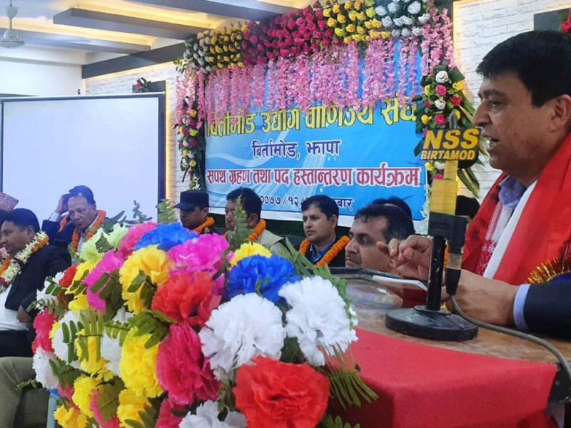 चन्द्र ढकालको सुझाव– ‘सिंगल डिजिट’ ब्याजदरको उपयोग गर्नुस्, लगानी बढाउनुस्
